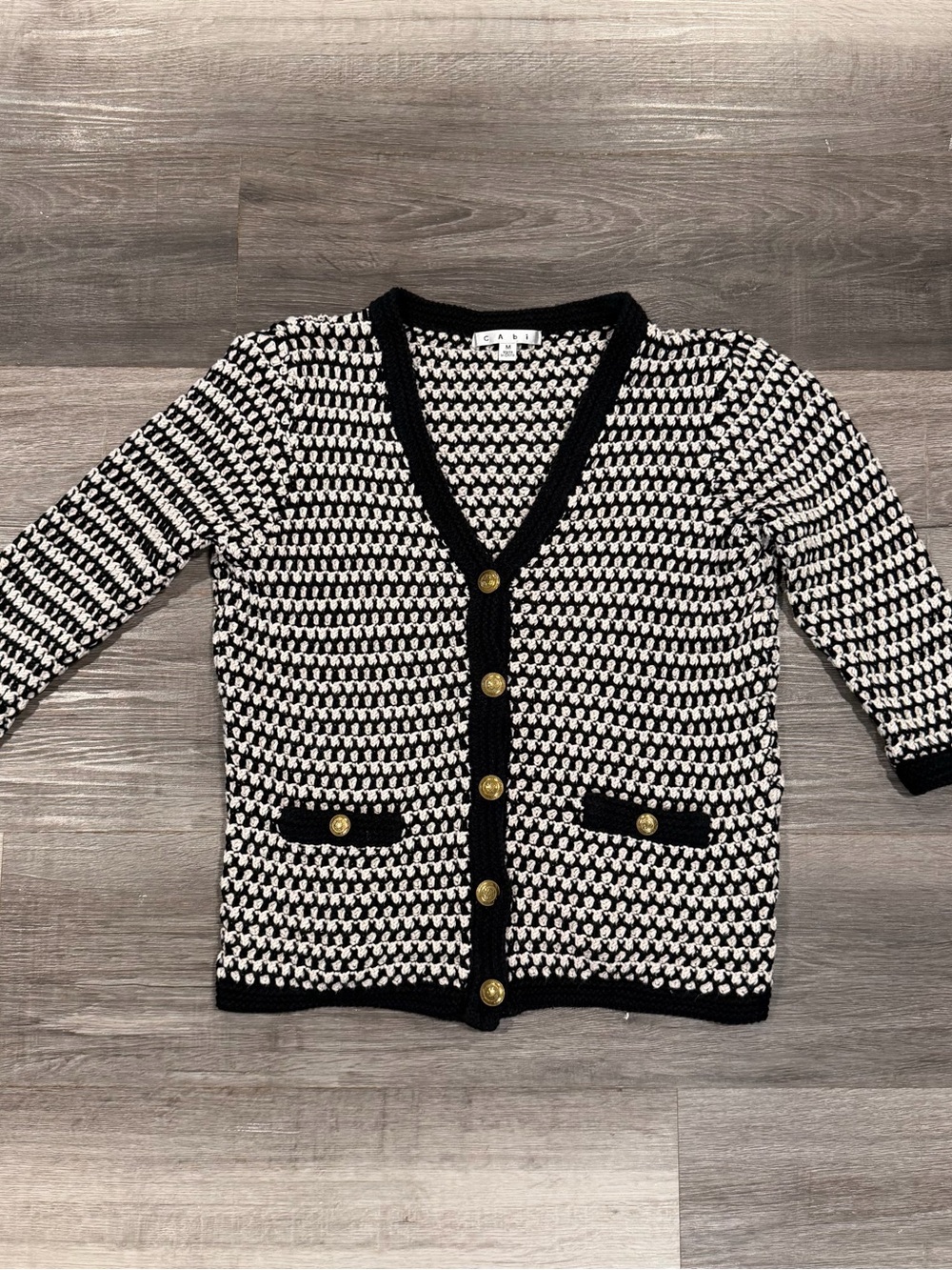 Cabi Coco Women’s Cardigan Sweater Black & White Waffle Knit Button Size Medium